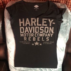 Harley Davidson Vneck Tshirt size xsmall